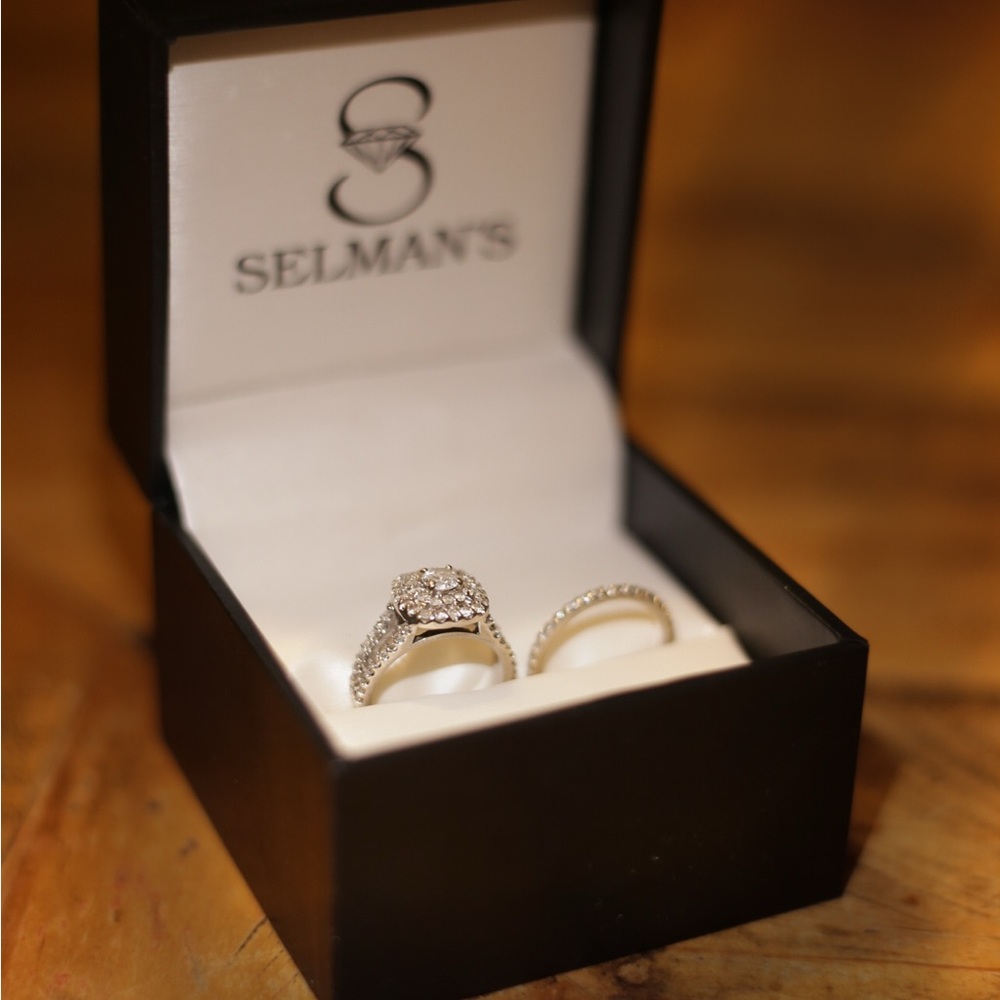 Wedding Ring Set - image 1